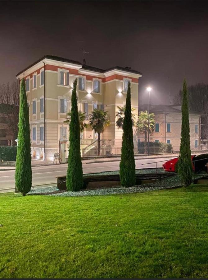 Hotel Villa Maranello Exterior photo